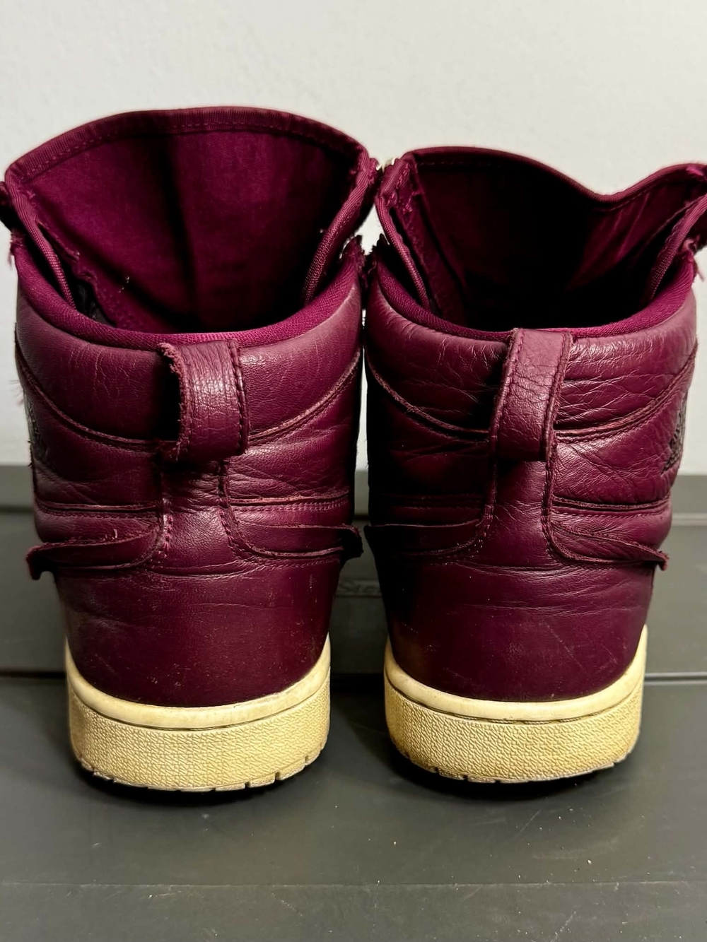 Nike Air Jordan 1 High Zip Bordeaux Women's Size 7.5